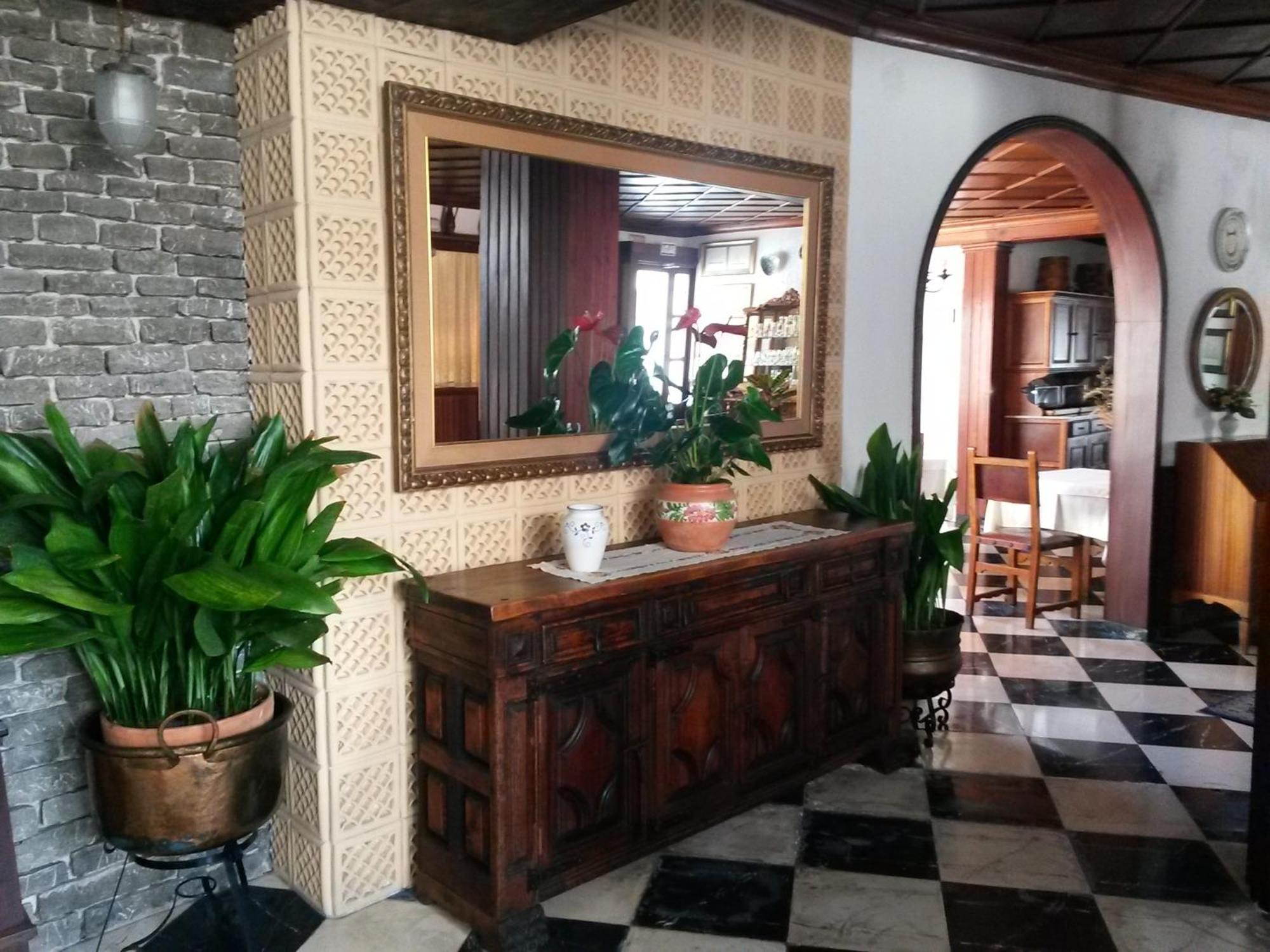 Hostal Cas Bombu Кала Ратьяда Экстерьер фото