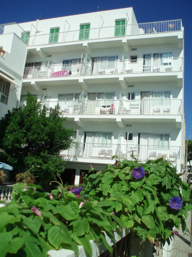 Hostal Cas Bombu Кала Ратьяда Экстерьер фото